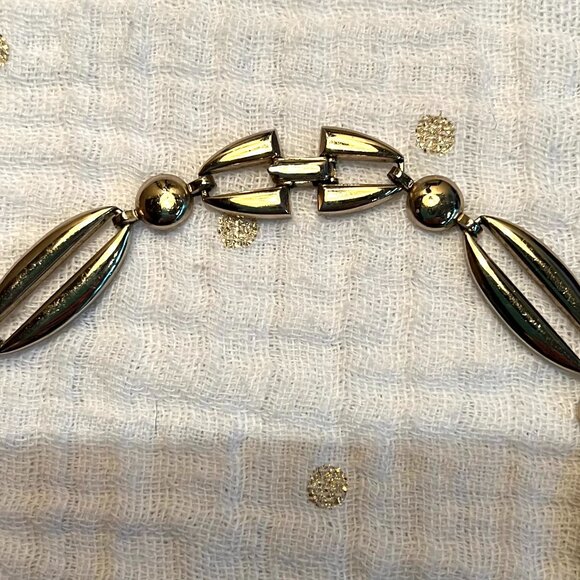 Monet vintage gold tone link necklace 15" signed - Picture 3 of 5